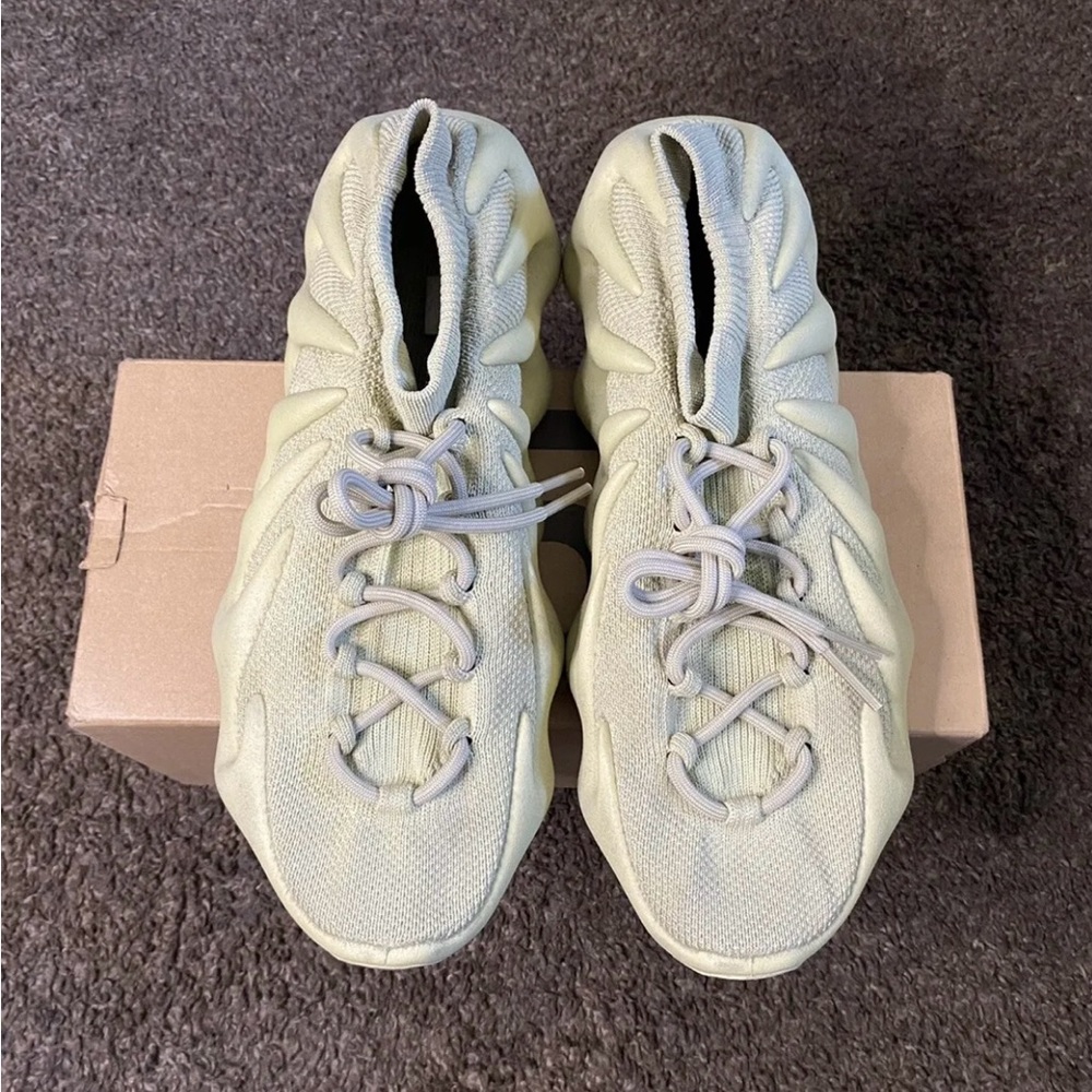 Yeezy 450 Resins